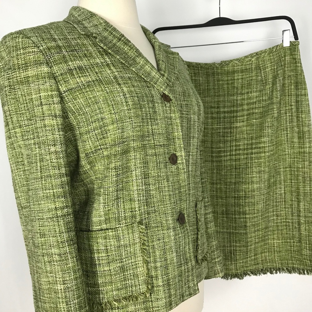 Kasper Green 2 Pc Skirt Tweed Suit Set 16